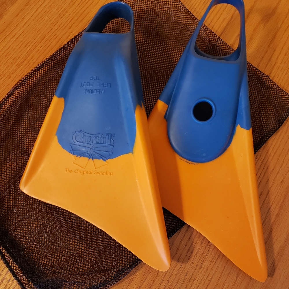 Churchill Surf/Swim Flippers. Unisex Med.